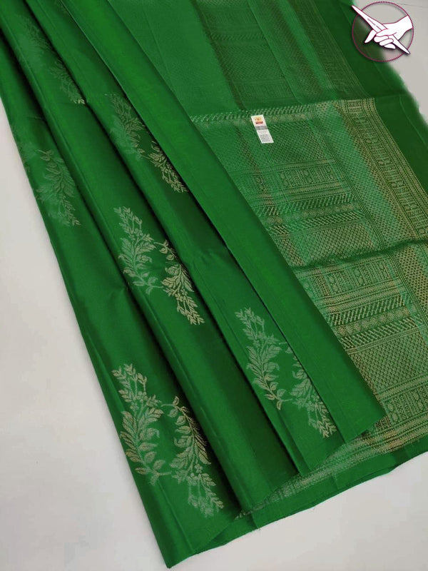 Green Colour Soft Lichi Silk Saree